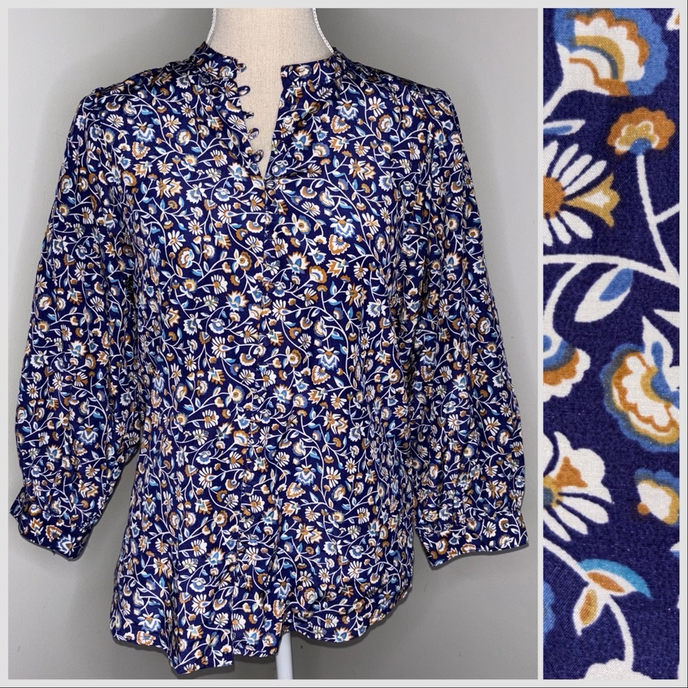 J McLaughlin silk blend navy blue & brown mini floral 3/4 sleeve blouse Medium